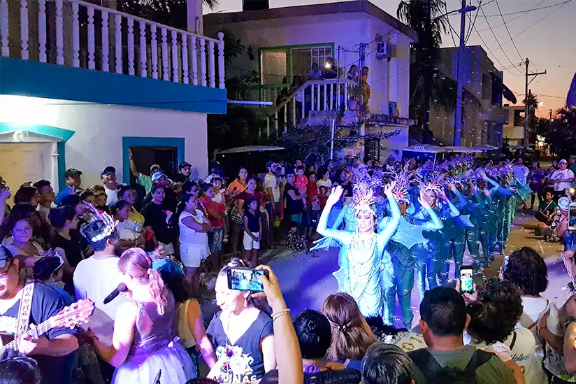 Umzug am Karneval der Insel Holbox